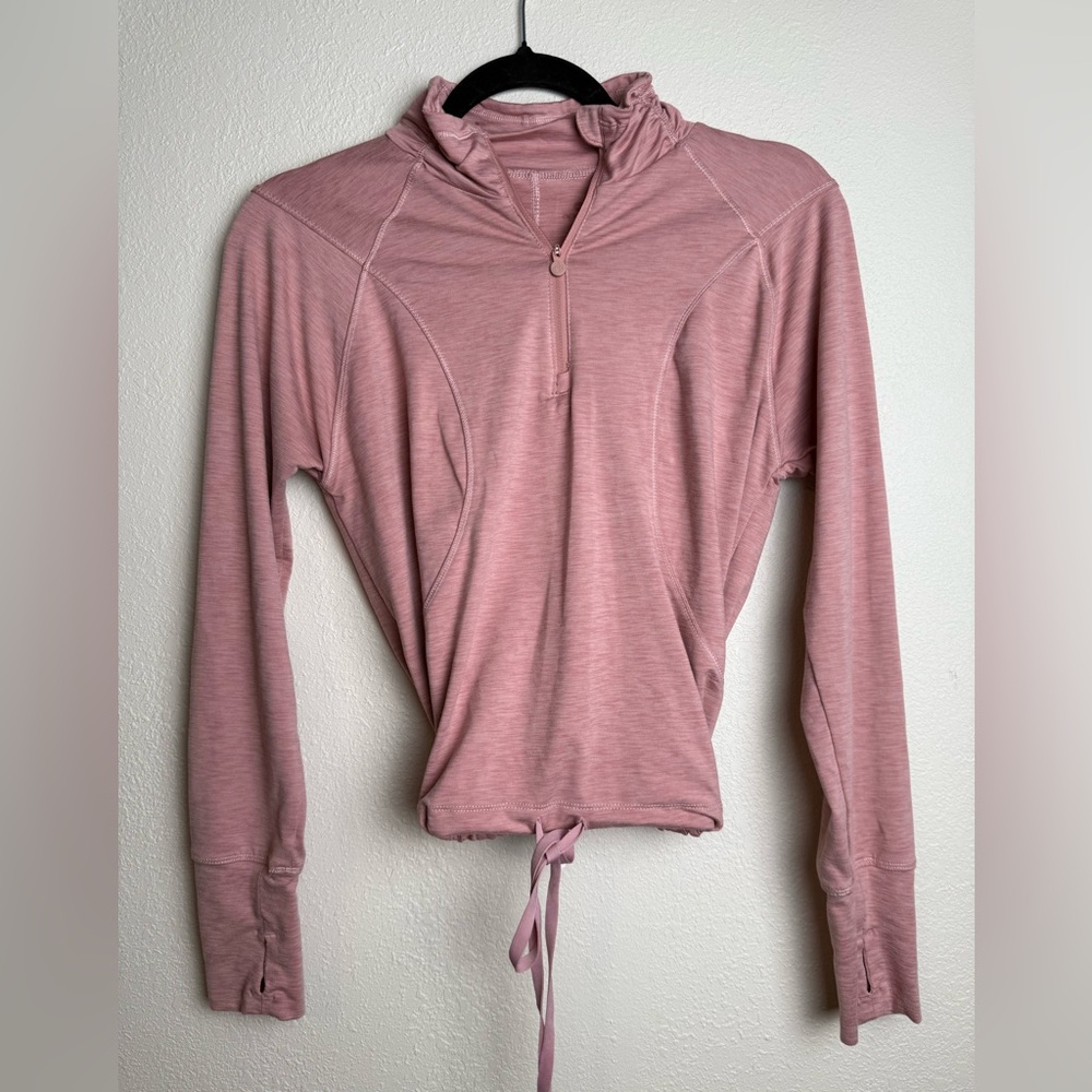 Apana Women Size Small pink athletic‎ drawstring cropped 1/4 zip shirt